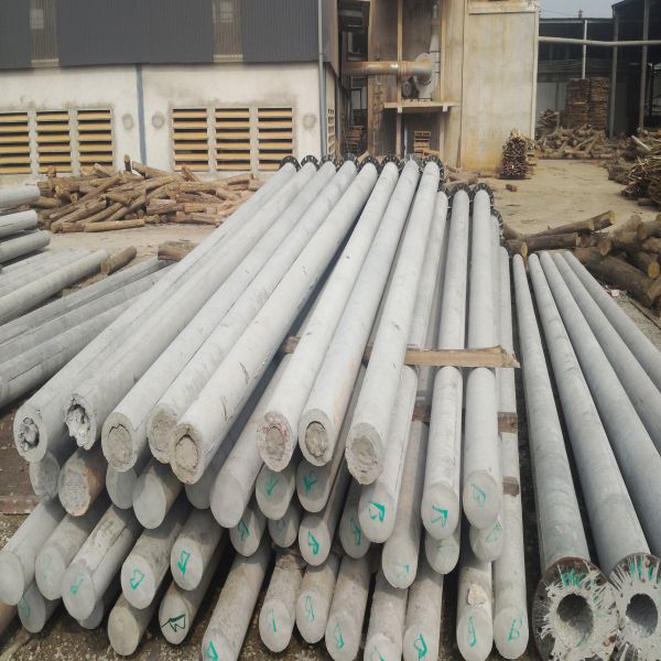 So Sánh Trụ Điện Bê Tông Ly Tâm Và Trụ Thép